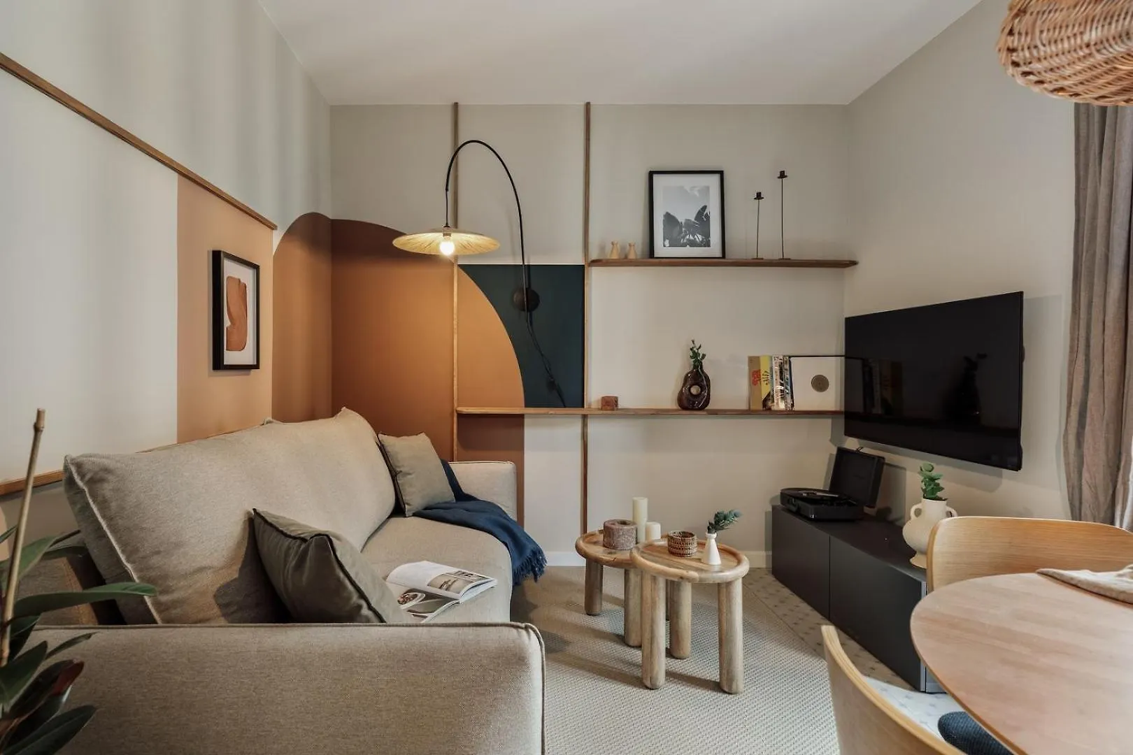 Yesil - 2 Bedrooms And Office In Sant Antoni Barcelona